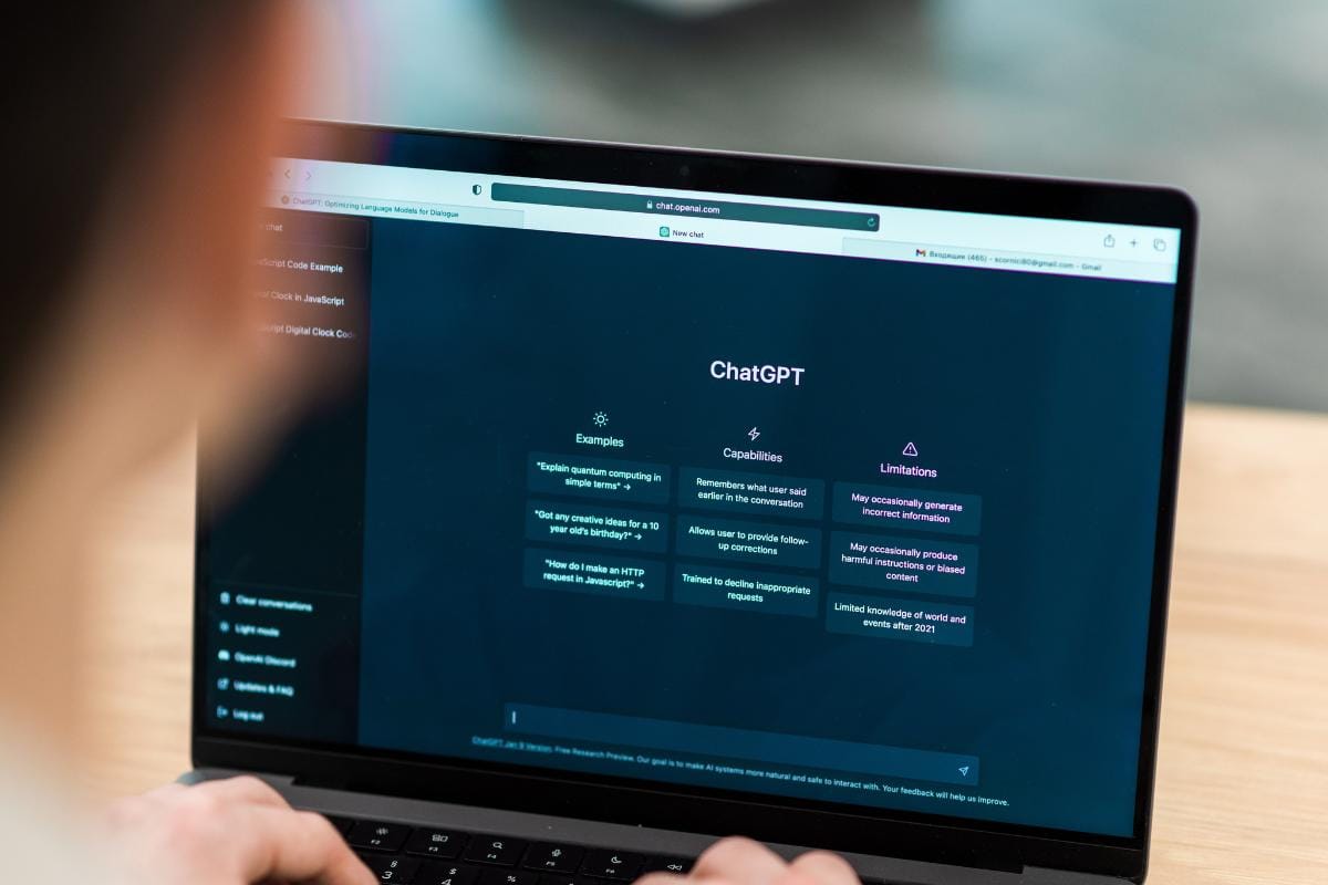 Resposta com inteligência artificial: como usar IA para responder clientes e otimizar o atendimento 1 Resposta com inteligência artificial